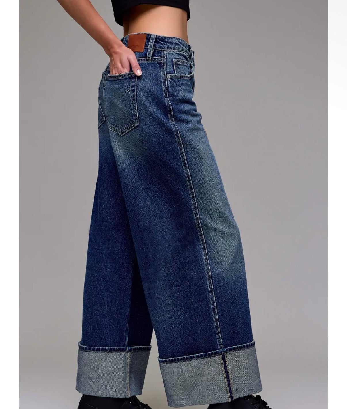 The Hidden Wide Leg Jeans in Dark Wash
