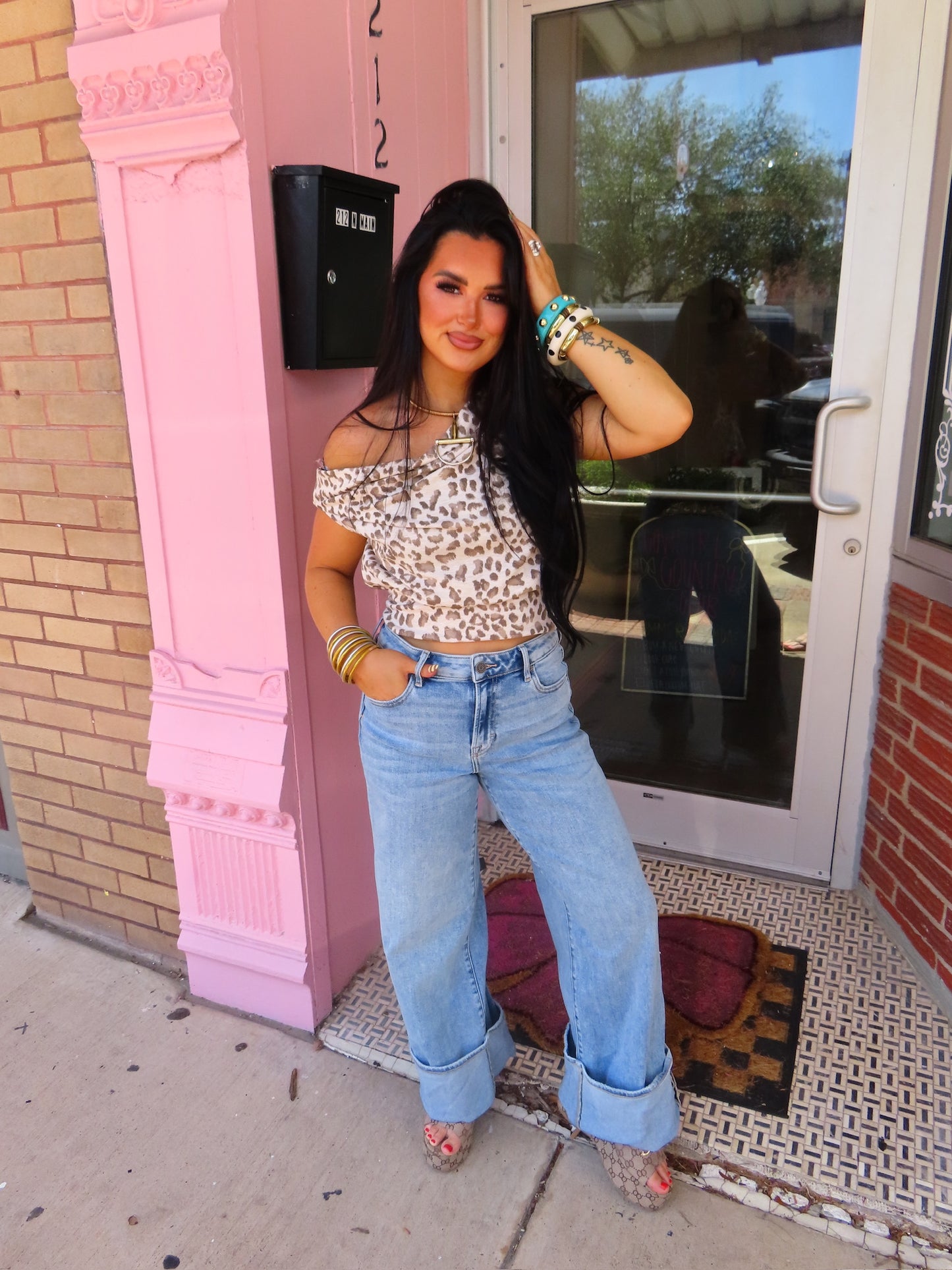 The Hidden Wide Leg Jeans in Light Wash