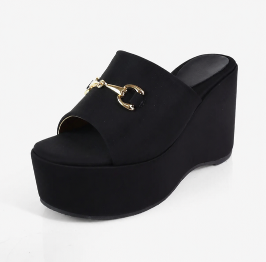 The Boujee Bit Sandals in Black